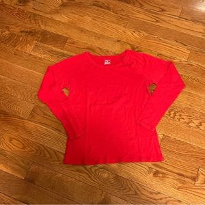 GAP body Red long sleeve snap shoulder Tee